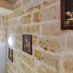 Retreat In The Heart Of Qormi Village Lägenhet *