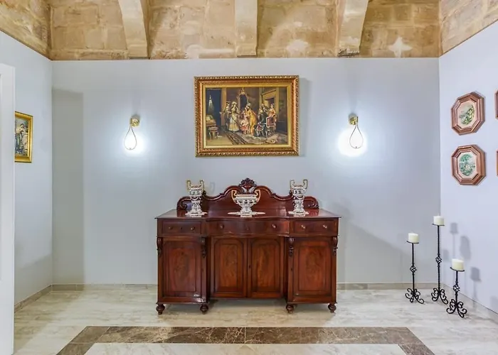 Retreat In The Heart Of Qormi Village Santa Venera
