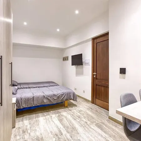 Retreat In The Heart Of Qormi Village Апартаменты *