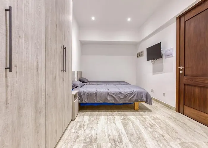 Retreat In The Heart Of Qormi Village